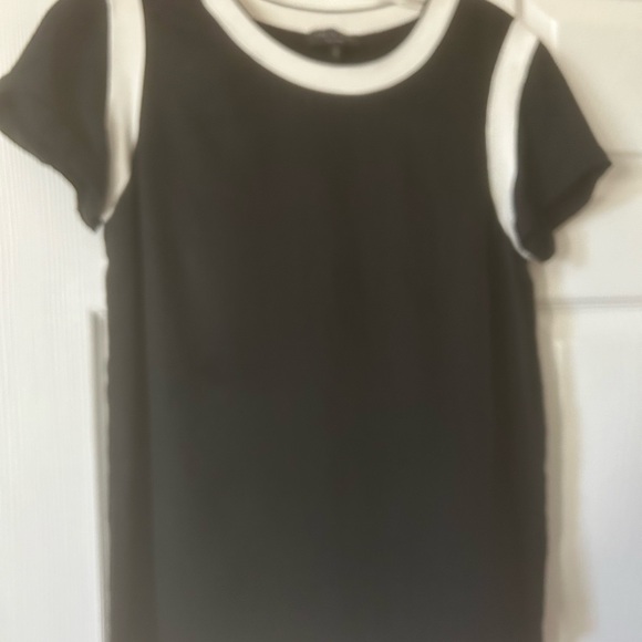 Rag and Bone XS Black Ivory Silk Rayon Tee with Side Slit Knit Trim - Picture 4 of 11